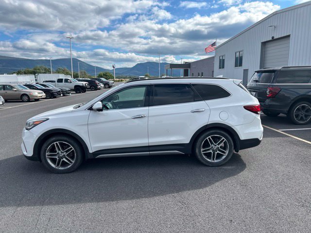 Used 2019 Hyundai Santa Fe XL FWD image 2