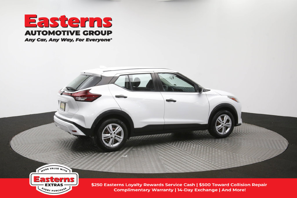 Used 2022 Nissan Kicks S FWD image 42