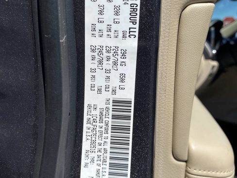 Used 2014 Jeep Grand Cherokee Laredo w/ Quick Order Package 23E AWD/4WD image 34