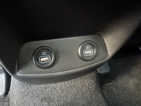 Used 2023 Hyundai Santa Fe SEL w/ Premium Package image 28