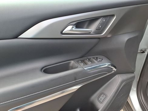 Certified 2025 Chevrolet Traverse LT w/ LPO, Floor Liner Package AWD/4WD image 12