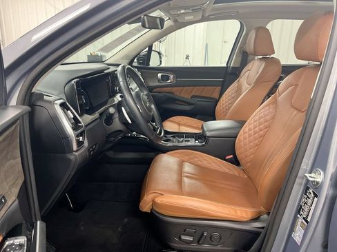 Used 2022 Kia Sorento SX Prestige w/ Rust Color Package AWD/4WD image 21