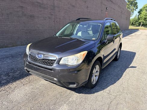 Used 2015 Subaru Forester 2.5i Premium AWD/4WD image 1