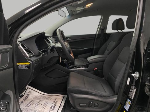 Used 2017 Hyundai Tucson SE image 27
