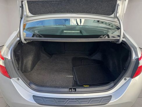 Used 2016 Toyota Corolla LE image 23