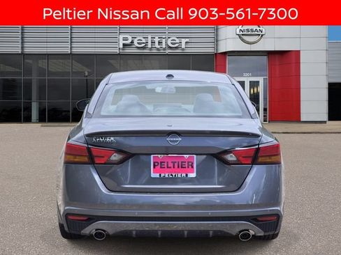 New 2026 Nissan Altima 2.5 SV w/ SV Special Edition Package FWD image 4