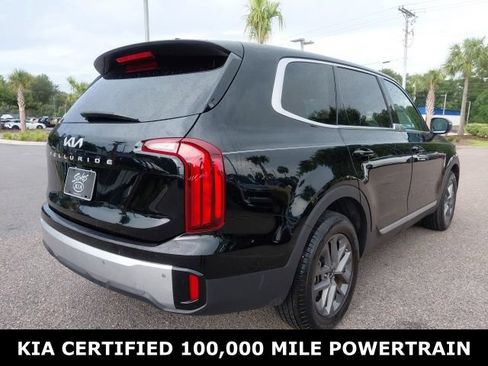 Certified 2024 Kia Telluride LX FWD image 5