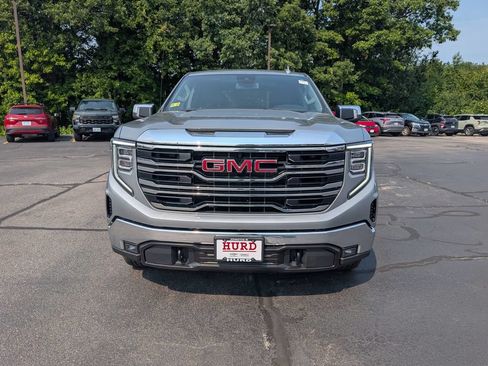 Used 2026 GMC Sierra 1500 SLT AWD/4WD image 9