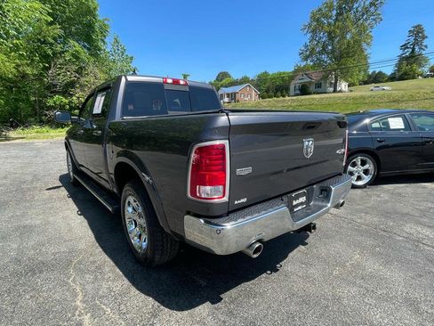 Used 2016 RAM 1500 Laramie w/ Convenience Group AWD/4WD image 6