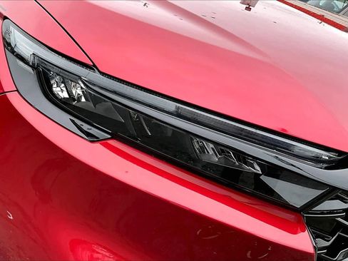 Used 2024 Honda CR-V Sport Touring image 28