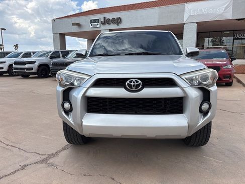 Used 2015 Toyota 4Runner 2WD image 2