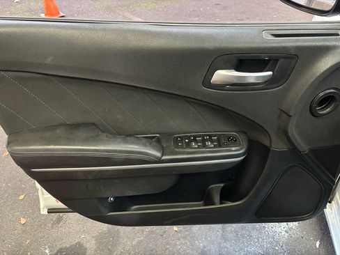 Used 2018 Dodge Charger R/T image 13