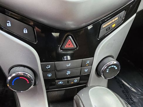 Used 2012 Chevrolet Cruze LT w/ RS Package FWD image 16