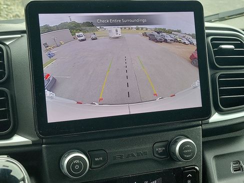 New 2024 RAM ProMaster 2500 w/ Quick Order Package 22H SLT+ image 13