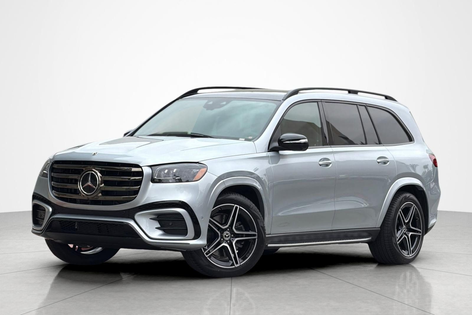 New 2026 Mercedes-Benz GLS 450 4MATIC image 1
