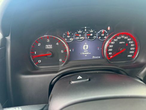 Used 2016 GMC Yukon XL Denali w/ Open Road Package image 27