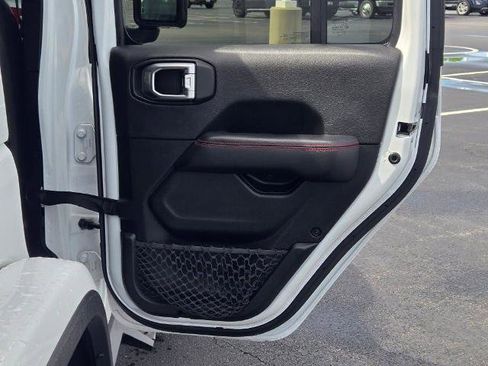 Used 2020 Jeep Wrangler Unlimited Rubicon AWD/4WD image 9
