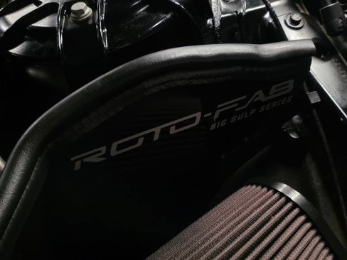 Used 2021 Chevrolet Camaro ZL1 RWD image 7