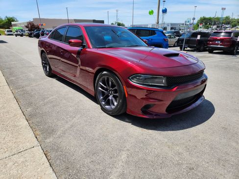 Used 2022 Dodge Charger R/T w/ Plus Group RWD image 7