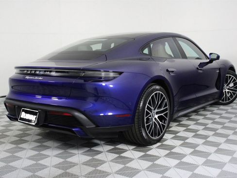 Used 2020 Porsche Taycan Turbo image 7