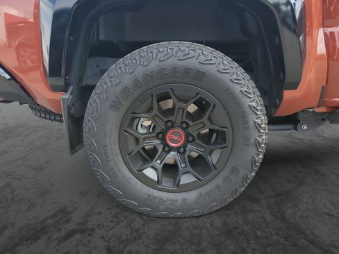 Used 2024 Toyota Tacoma TRD Pro AWD/4WD image 5