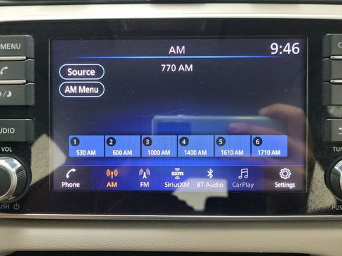 Used 2022 Nissan Versa SV FWD image 25