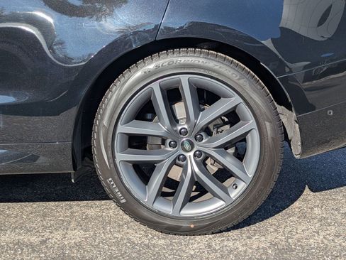 Used 2023 Land Rover Range Rover Sport SE Dynamic image 22