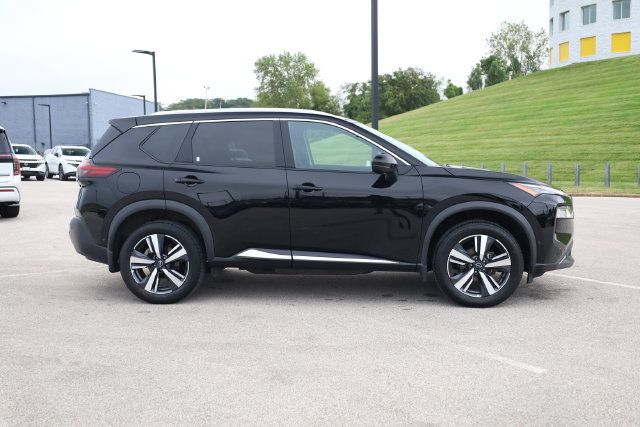Used 2023 Nissan Rogue SL w/ SL Premium Package AWD/4WD image 3