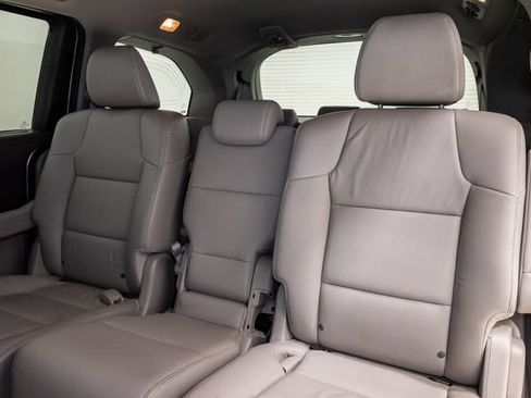 Used 2015 Honda Odyssey EX-L image 24