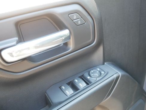 Used 2023 Chevrolet Silverado 1500 Custom w/ LPO, Dark Essentials Package AWD/4WD image 19
