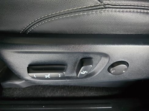 Used 2024 Toyota 4Runner SR5 Premium w/ Moonroof Package image 27