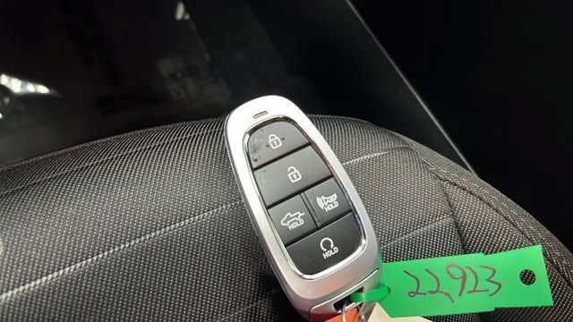 Used 2024 Hyundai Santa Cruz SEL AWD/4WD image 37
