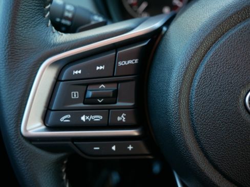 Certified 2025 Subaru Outback Premium image 31