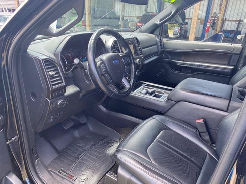 Used 2019 Ford Expedition Limited RWD image 14