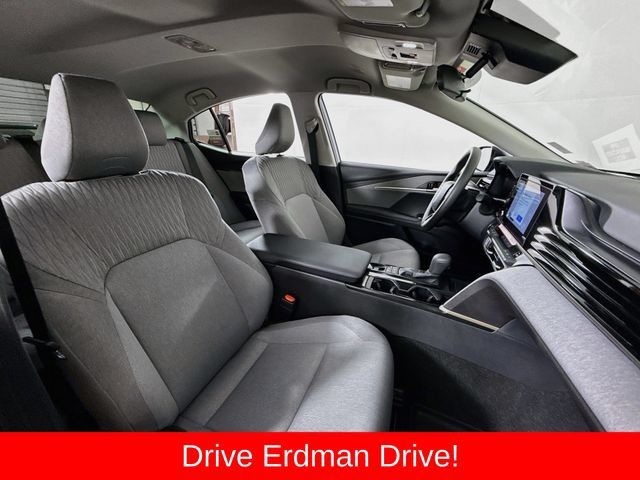 Used 2026 Toyota Camry LE FWD image 24