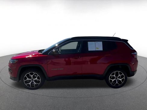 Used 2025 Jeep Compass Limited AWD/4WD image 7