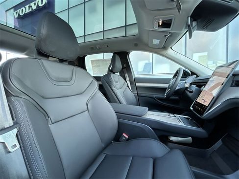 New 2025 Volvo EX90 Ultra image 16