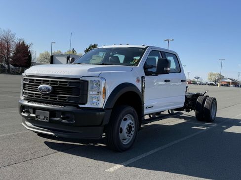 New 2025 Ford F550 4x4 Crew Cab Super Duty image 5