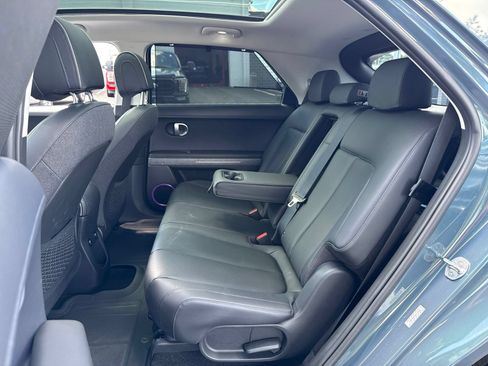 Used 2023 Hyundai Ioniq 5 Limited AWD/4WD image 47