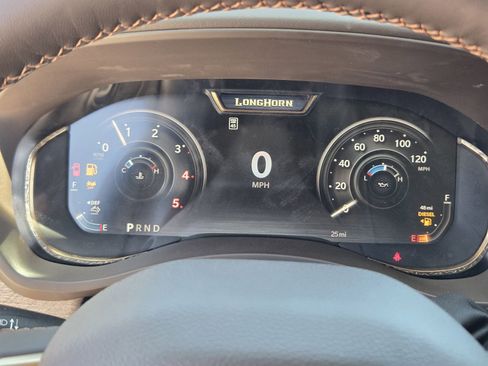 New 2025 RAM 2500 Limited image 14