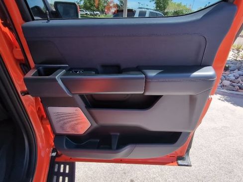 Used 2023 Ford F150 Raptor w/ Raptor Carbon Fibre Package AWD/4WD image 28