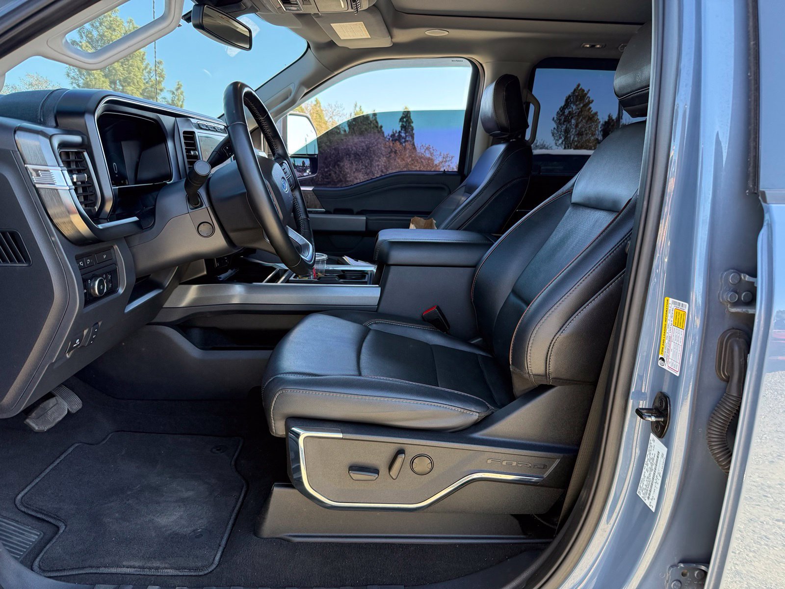 Certified 2023 Ford F350 Lariat w/ Lariat Ultimate Package AWD/4WD image 12