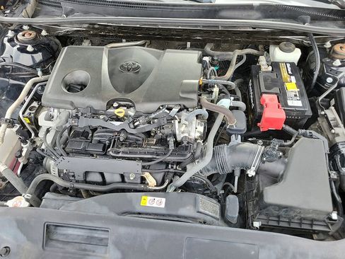 Used 2021 Toyota Camry XLE FWD image 13