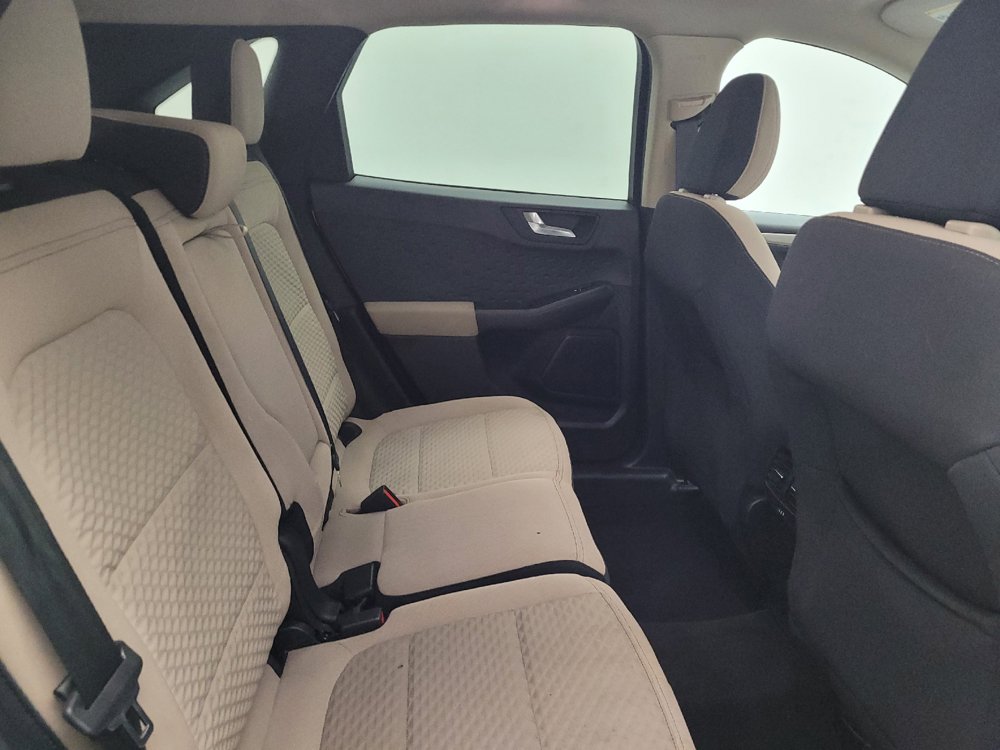 Used 2020 Ford Escape SE FWD image 19