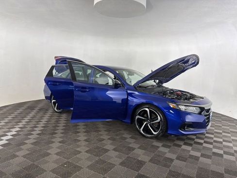 Used 2021 Honda Accord Sport Special Edition image 15
