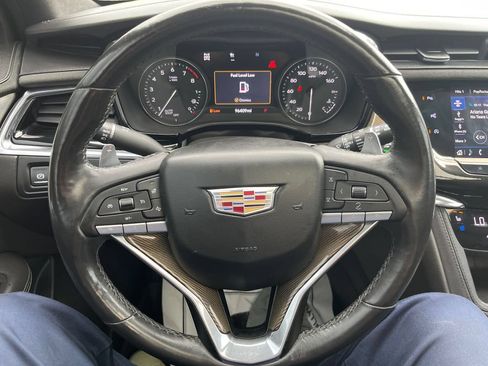 Used 2020 Cadillac XT6 Sport w/ Platinum Package AWD/4WD image 13