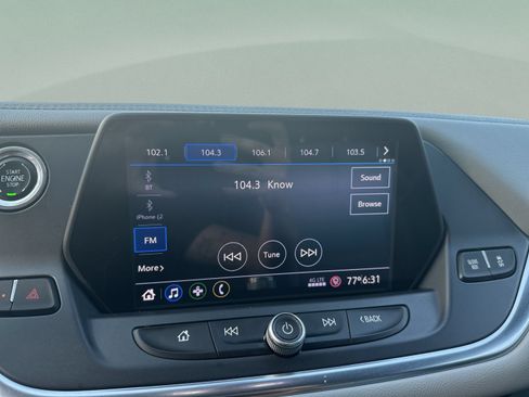 Used 2020 Chevrolet Blazer LT FWD image 12