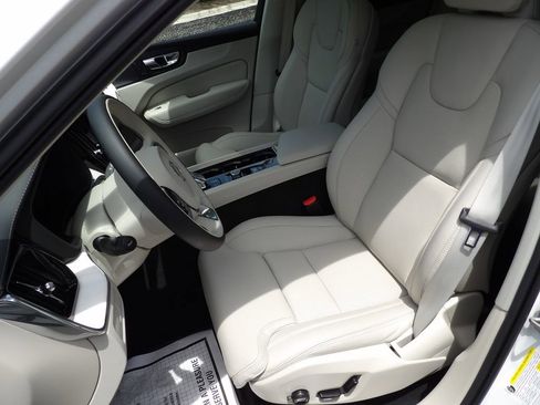 Certified 2026 Volvo XC60 B5 Ultra w/ Protection Package Premier AWD/4WD image 13