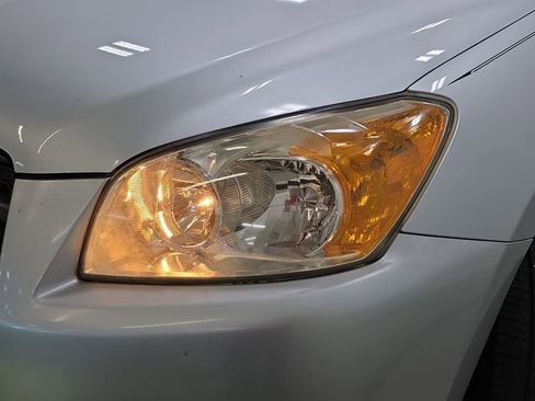 Used 2011 Toyota RAV4 2WD w/ Base L4 Extra Value Pkg image 26