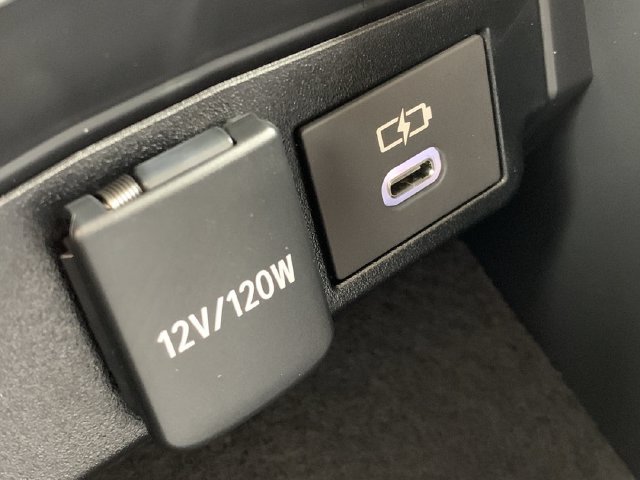 Used 2026 Toyota Corolla LE FWD image 29